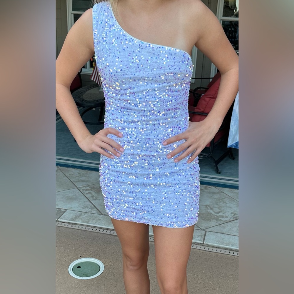 Sequin mini dress, white, one shoulder